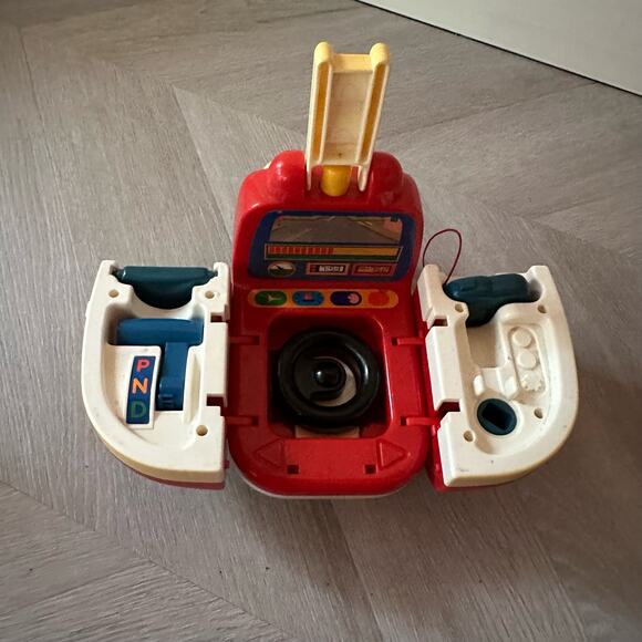 Vintage Discovery Toys To The Rescue Activity Fire Truck 1996 - Picture 8 of 12